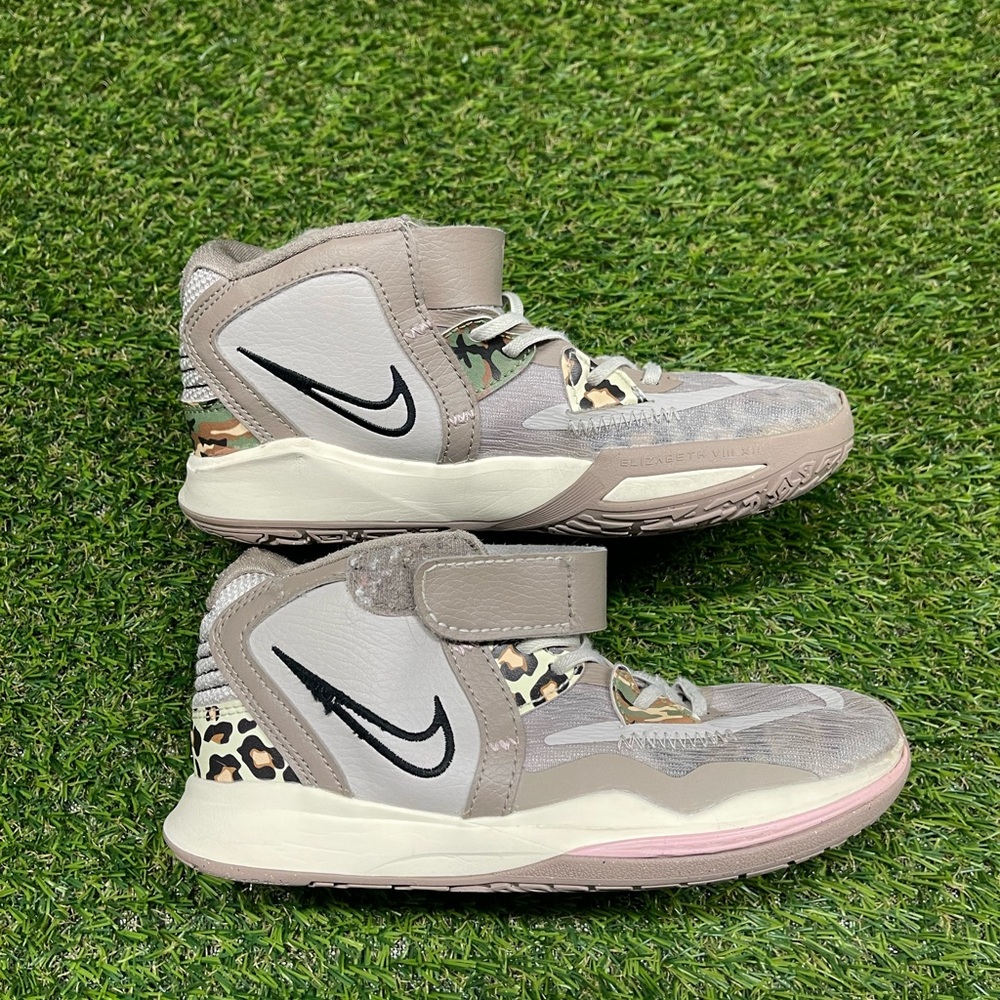 Nike Kyrie 8 GS “Animal Print” basketball shoes, size 2Y